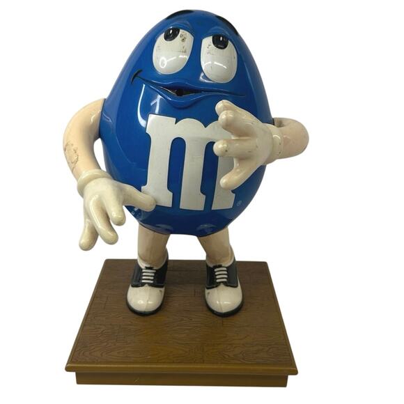 Vintage MM Candy Dispenser Blue Peanut M&M Toy Official 10" Tested Works - Picture 1 of 7